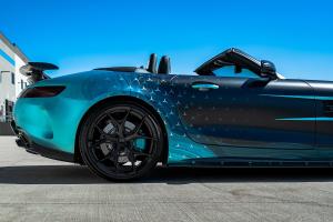 Mile High Customs Mercedes-AMG GT C Roadster R190 Tuning Carbon-Karosserieteile Folierung VOSSEN Wheels Felgen