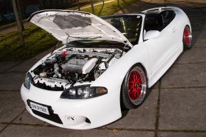 Mitsubishi Eclipse GS-T Spyder Tuning Bodykit Felgen Fahrwerk Airride Motor Leistungssteigerung Bremsanlage Innenraum-Veredelung Hifi-Anlage