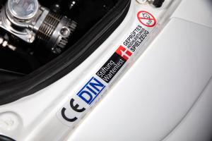 Mitsubishi Eclipse GS-T Spyder Tuning Bodykit Felgen Fahrwerk Airride Motor Leistungssteigerung Bremsanlage Innenraum-Veredelung Hifi-Anlage