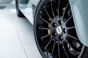 Morgan PlusSix LE60 Sondermodell Jubiläum Ice Blue