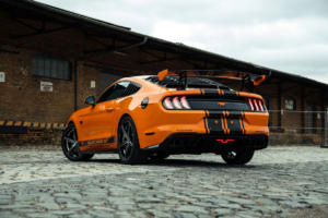 Ford Mustang GT mit OXIGIN 23 DiamondMustang on