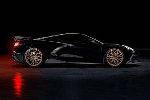 NAP Exclusive ZODIAC Chevrolet Corvette C8 limitiertes Sondermodell Carbon-Karosserieteile Felgen Abgasanlage