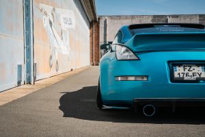 Nissan 350Z Tuning Bodykit Folierung Airride Luftfahrwerk Felgen Bremsen Innenraum-Veredelung Sportwagen Coupé Frankreich