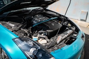 Nissan 350Z Tuning Bodykit Folierung Airride Luftfahrwerk Felgen Bremsen Innenraum-Veredelung Sportwagen Coupé Frankreich
