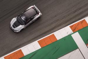 Nissan-Leaf-Nismo-RC-Rennwagen-Elektroantrieb-6