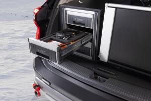 Nissan-X-Trail-Mountain-Rescue