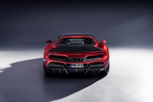 Novitec Ferrari 296 GTB Tuning Carbon-Karosserieteile Felgen Fahrwerk Abgasanlage Hybrid Mittelmotor-Sportwagen