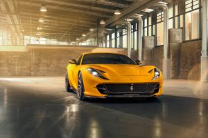 Novitec Ferrari 812 Superfast Sportcoupe Carbon-Aerodynamikteile Schmiedefelgen Fahrwerk Abgasanlage