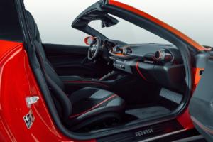 Novitec Tuning Ferrari 812 GTS Supersportwagen Carbon Aerodynamikteile Felgen Leistungssteigerung Abgasanlage Tieferlegung Innenraum Veredelung
