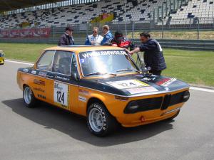 Mit seinem „Tigger“-Gruppe 2-Rennwagen starteten Michael Cahselunter anderem in der Youngtimer Trophy.