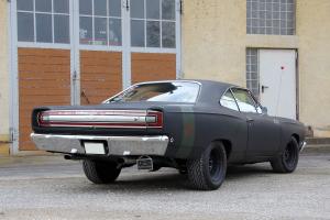Old Legends Garage Plymouth Road Runner US-Car Oldtimer Muscle Car Karosserie-Individualisierung Innenraum-Veredelung