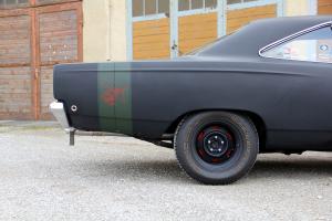 Old Legends Garage Plymouth Road Runner US-Car Oldtimer Muscle Car Karosserie-Individualisierung Innenraum-Veredelung