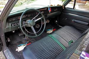 Old Legends Garage Plymouth Road Runner US-Car Oldtimer Muscle Car Karosserie-Individualisierung Innenraum-Veredelung