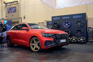 Oxigin Essen Motor Show 2018 Audi Q8 OX21 Oxflow Felgen Tuning