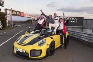 porsche GT2 RS Rekord Nürburgring