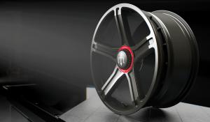 PPOSAIDON Evolution One: die weltweit erste mehrteilige Vollcarbon-Felge