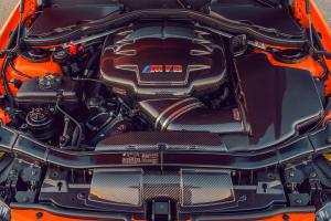 Pit+Paddock Turn 14 Distribution BMW E91 M3 GTS Touring Karosserie-Umbau Motor Swap Leistungssteigerung Felgen Fahrwerk Getriebe Bremsen Innenraum-Upgrade Topmodell USA