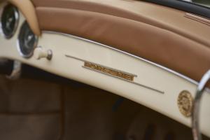 Porsche 356 A 1600 Super Speedster 1957 Oldtimer Klassiker Reutter Abgasanlage Felgen Restaurierung RM Sotheby's