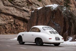 Porsche 356 A 1957 Emory Motorsports Outlaw Motor Leistungssteigerung Fahrwerk Felgen Scheibenbremsen Innenausstattung