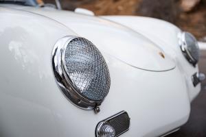 Porsche 356 A 1957 Emory Motorsports Outlaw Motor Leistungssteigerung Fahrwerk Felgen Scheibenbremsen Innenausstattung