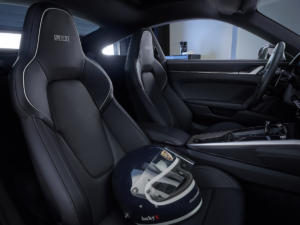 Porsche 911 Carrera 4S Belgian Legend Edition Jacky Ickx limitiertes Sondermodell 992 Coupe