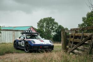 Porsche 911 Dakar in Neuseeland 50 Jahre Porsche Club