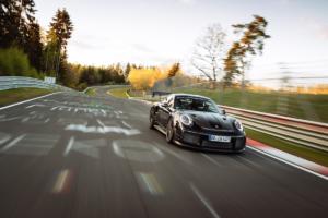 Porsche 911 GT2 RS Manthey Racing Performance-Kit Porsche Tequipment Nürburgring Nordschleife Rundenrekord Serien-Sportwagen Straßenzulassung