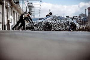 Porsche 911 GT3 Cup 992 Neuheit Rennwagen Markenpokal Kundensport Erprobungsfahrt Nürburgring