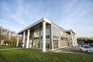 Prior-Design Headquarter Unternehmenssitz Porträt Kamp-Lintfort Tuning Bodykit Breitbau Felgen