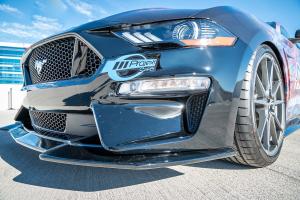 Projekt Cars Ford Mustang GT S550 LAE Tuning Folierung Gewindefahrwerk Tieferlegung Felgen Bodykit Motor-Optimierung