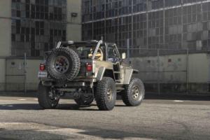 Tuning, Quadratec 30th Anniversary Jeep Wrangler Sahara YJL