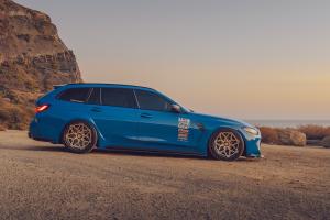 R44 Performance BMW G81 M3 Touring Carbon-Karosserieteile Felgen Airride Tieferlegung Leistungssteigerung Innenraum-Veredelung Topmodell SEMA Show 2023 Topmodell Kombi