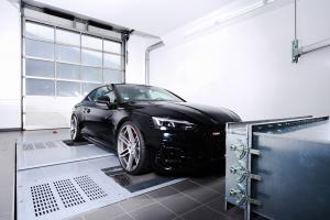 Audi RS5 Speed-Buster