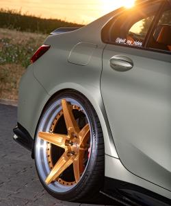 ReifenCenter 203 Tuning BMW M3 Competition G80 Felgen Tieferlegung Bodykit Karosserieteile Carbon Innenraum-Veredelung Topmodell Limousine