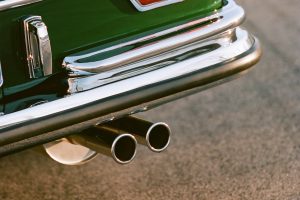 Retro Designs 1969 Mercedes-Benz W111 280 SE Restomod V8 Ottomotor Automatikgetriebe Felgen Restauration Fahrwerk Bremsen Innenraum-Veredelung Upgrade Oldtimer Klassiker Luxusklasse Limousine USA