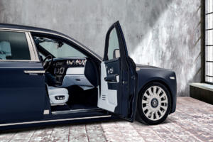 Rolls-Royce Rose Phantom Individualisierung Million Stiches Luxuslimousine