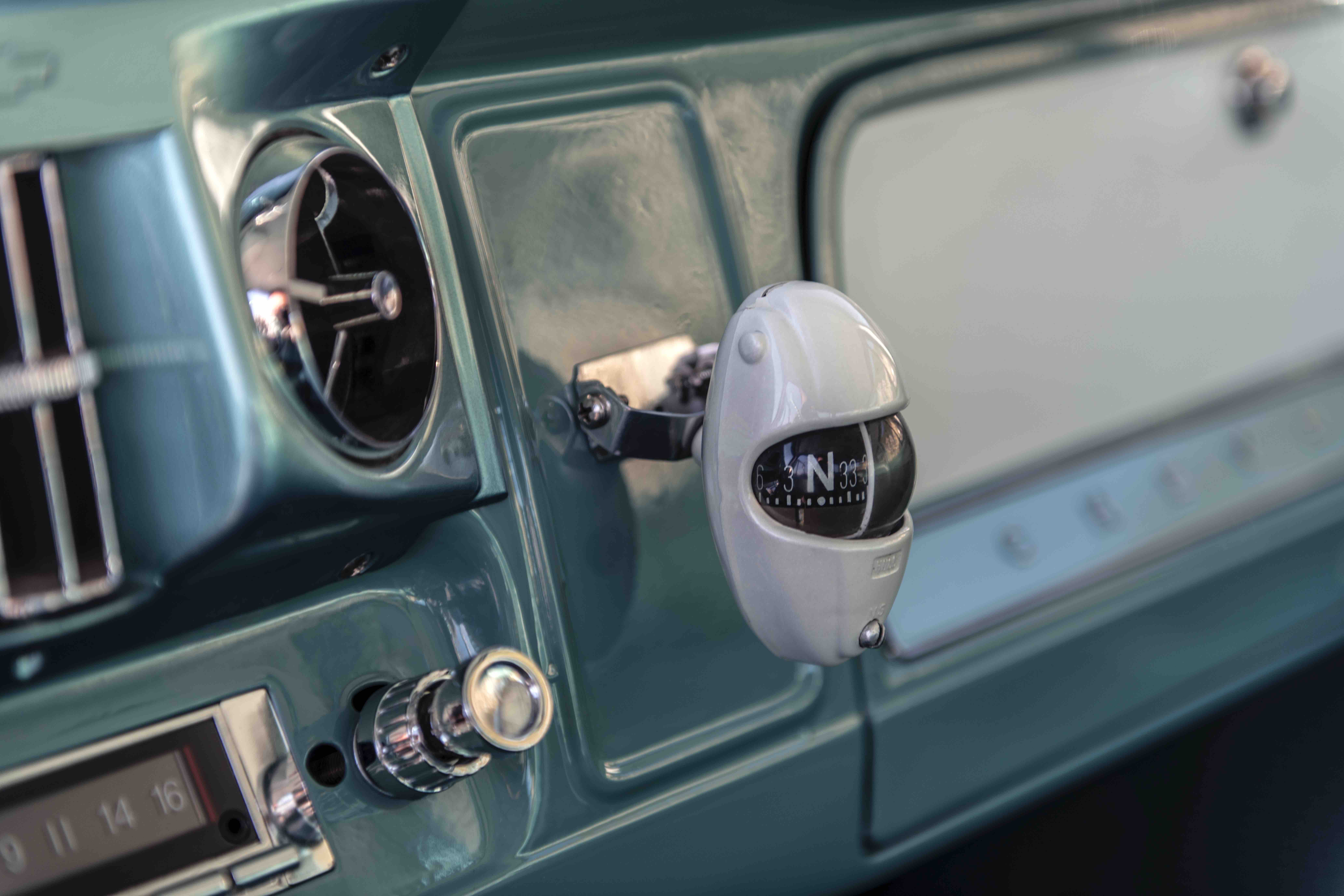 Rtech-1966-chevy-ponderosa-crew-cab-compass Kopie