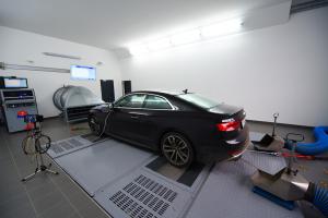 Audi RS5 Speed-Buster