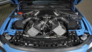 BMW F82 M4 von Mantec Racing