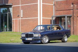 Mercedes C123 230 CE blau