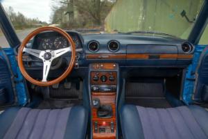 Mercedes-Benz W123 230 E 3.0-24V blau