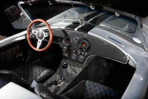 AC Cobra-Replika (Autotrak/Cobretti Viper-Kit-Car) von TR-Carstyling