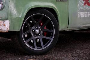 Dodge D100 SRT-10 von TR-Carstyling 