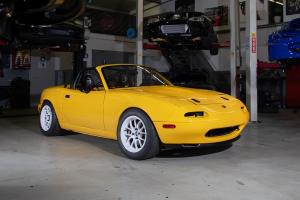 SPS Motorsport Mazda MX-5 NA Turbo Tuning Karosserie Motor Doppelkupplungsgetriebe Fahrwerk Felgen Bremsen Innenraum