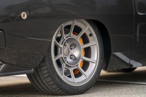 SpeedKore Performance Dodge Charger Hellucination Tuning Carbon-Karosserie Hellephant-HEMI-V8 Leistungssteigerung Fahrwerk Felgen Bremsanlagen Innenraum Upgrade