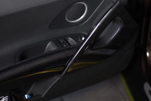 Stier Tuning Audi R8 42 V10 5.2 FSI Mittelmotor Sportwagen Felgen Fahrwerk Folierung Anbauteile Model Crissy