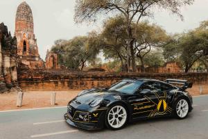 Techart GTstreet R Flyweight Tuning Carbon-Bodykit Karosserieteile Leistungssteigerung Felgen Gewindefahrwerk Leichtbau-Interieur Porsche 911 Turbo S 992