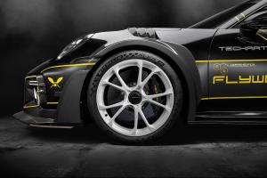 Techart GTstreet R Flyweight Tuning Carbon-Bodykit Karosserieteile Leistungssteigerung Felgen Gewindefahrwerk Leichtbau-Interieur Porsche 911 Turbo S 992