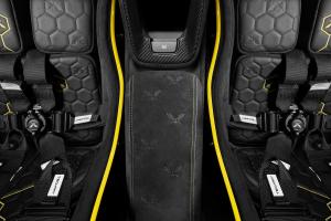 Techart GTstreet R Flyweight Tuning Carbon-Bodykit Karosserieteile Leistungssteigerung Felgen Gewindefahrwerk Leichtbau-Interieur Porsche 911 Turbo S 992