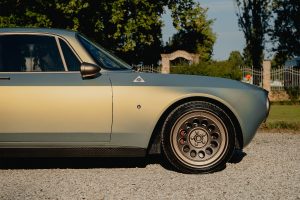 Totem Automobili GT Super Marinella Kollaboration Unikat Restomod Coupé Italien Carbon-Karosserie Sonderlackierung Custom-Innenausstattung Concours d'Elegance Pebble Beach